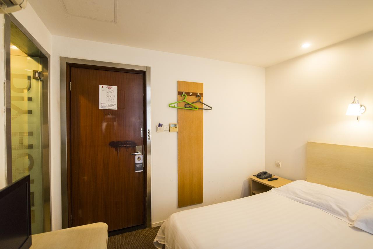 Motel Shanghai Pudong Avenue Yangpu Bridge Buitenkant foto