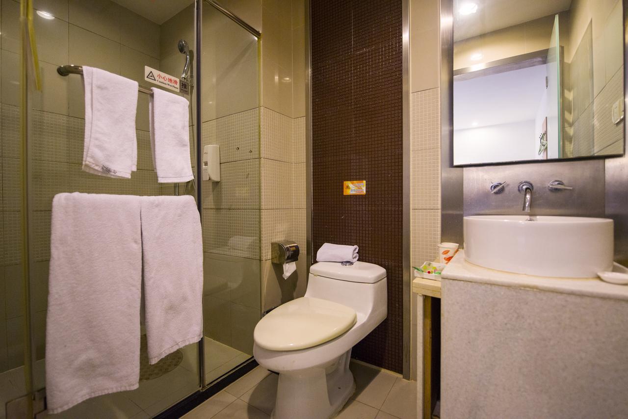 Motel Shanghai Pudong Avenue Yangpu Bridge Buitenkant foto